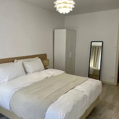 Cozy Halles Apartment Straßburg
