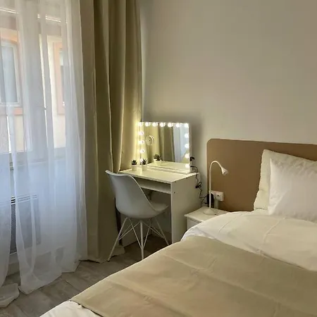 Cozy Halles Апартаменты *